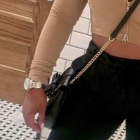 Black Bowtie Crossbody Bag - Picture 7 of 7